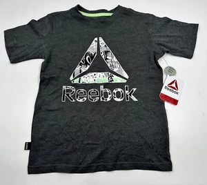 Reebok Branded Boys Size XS (4/5) Graphic Tee | Color: Charcoal Heather | NWT - Picture 1 of 2