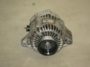 99 00 01 Honda CRV 2.0L Automatic Alternator B20Z2 1999 2000 2001 AT OEM Factory - Picture 1 of 1