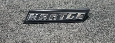 BMW E24 635csi Hartge insignia emblema letras parrilla delantera genuina RARA Foto 1 de 4