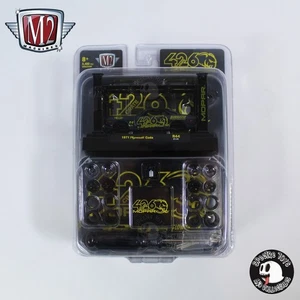 M2 Machines Mopar 1971 Plymouth Cuda 1:64 Model Kit 37000 Series- R44 21-31 - Picture 1 of 3
