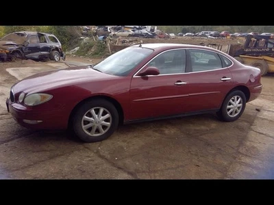 Wash Reservoir Fits 04-05 GRAND PRIX 1004095 - Image 1 of 4