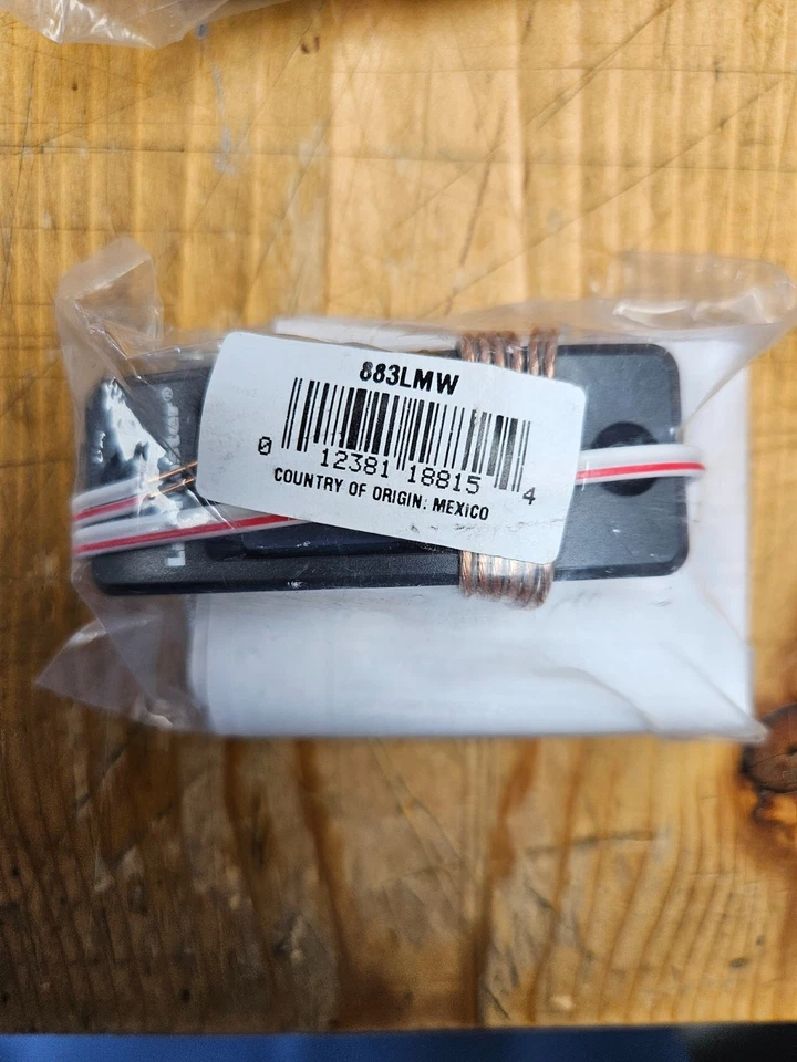 Кнопка настенная открывателя дверей LiftMaster 883LMW - черная - Изображение 1 из 1