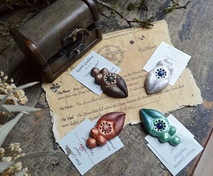 Goddess Altar set Elemental spells set Crystals chest Wiccan Pagan Yule Gift - Picture 1 of 12
