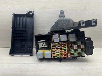 Painel da caixa de fusíveis do motor Ford Ranger 2004-2006 com fio Pigtail OEM 4.0L A/T QikShip - Imagem 1 de 4