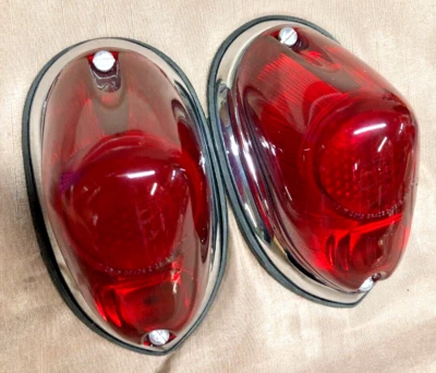 LÁMPARAS TRASERAS GENUINAS LUCAS L549 PARA MGA TRIUMPH TR2 Y 3 HEALEY SPRITE Foto 1 de 3