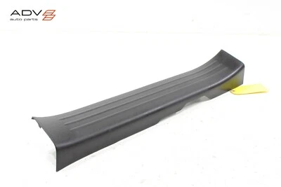 16-23 MAZDA CX-9 ALFÉIZAR DE LA PUERTA DEL LADO DEL PASAJERO DELANTERO DERECHO PLACA DE DESGASTE CUBIERTA DE MOLDURA OEM Foto 1 de 4