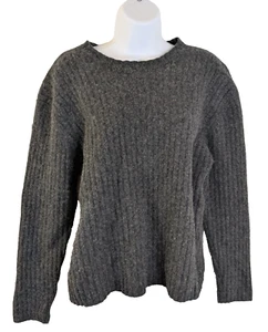 Old Navy, Women's, Cropped, Ribbed, Lambs Wool, Sweater, Charcoal grey, size XL - Picture 1 of 3