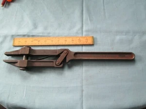 VINTAGE ODD ADJUSTABLE WRENCH - CRAFT - 18" - Pat'd - Fine Cond - Picture 1 of 10