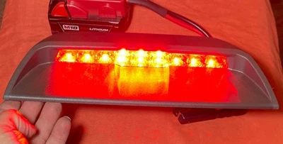 CHEVROLET Cruze High Mounted Stop 3rd Third Brake Light 2012 2013 2014 2015 2016 - Imagem 1 de 4
