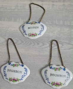 3 PORZELLAN HANDBEMALTE SCHNAPSANHÄNGER ETIKETTEN SCOTCH BOURBON Vintage - Bild 1 von 5