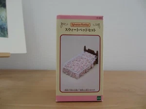 Set letto dolce Sylvanian Families epoca KA-502 RARO vintage NON APERTO - Foto 1 di 8