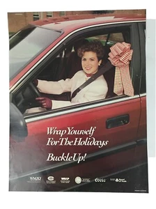 Vintage Holiday Buckle Up Poster 22” x 17”. Foto von Scott Boatright. - Bild 1 von 7