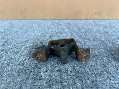 INFINITI M37 M35H M56 Q70 2011-2019 OEM MUFFLER EXHAUST HANGER MOUNTING BRACKET - Image 1 of 3