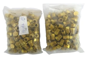 Varian 2747030 Elbow Fitting Barb 0.078 Reseller Lot of 200 Working - Picture 1 of 9
