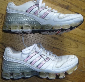 Zapatillas de mujer Adidas Bounce blancas talla 6 EE. UU. - Imagen 1 de 12
