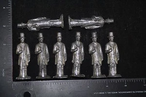 VINTAGE LEAD PRESIDENT LINCOLN TOY FIGURINE SOLDIER LOT 5PC COLLECTION CIVIL WAR - Picture 1 of 3