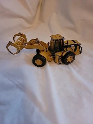 NORSCOT - 1/50 -  FOREST Loader  CATERPILLAR 980G DE 1999 - N° 55026 - - Image 1 of 4