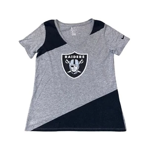 Nike NFL Las Vegas Oakland Raiders Short Sleeve V Neck Shirt Women Size Medium - Picture 1 of 9