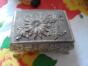 kleines Schmuckkästchen Objektschatulle Metall Vintage - Bild 1 von 3