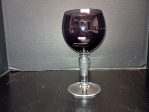 Amethyst Glass Wine Goblet Glass - Picture 1 of 8