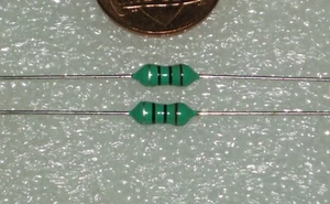 Set 2 Stück HF-Drossel 10 μH 0,5W - Bild 1 von 12
