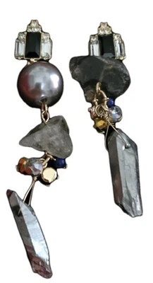 Pendientes Ver la Diferencia de MARK de Avon. Nuevo en caja Foto 1 de 4