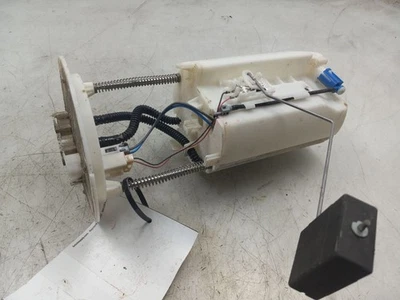 07-19 TOYOTA TUNDRA EXTENDED CAB 4.6L 4WD AT GAS FUEL PUMP  - Image 1 of 4