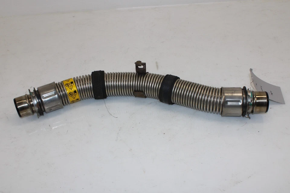 Manguera conector tanque combustible Chevrolet Corvette 2005-2013 15223882 OEM NL50 Foto 1 de 4