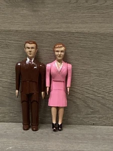 1940’s Renwal Doll House Jointed No. 43 und Nr.44 Figuren - Bild 1 von 17