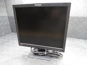 Lenovo Thinkvision 17in LCD TFT Monitor 9227-AE1 W/ Power Cord - Picture 1 of 12