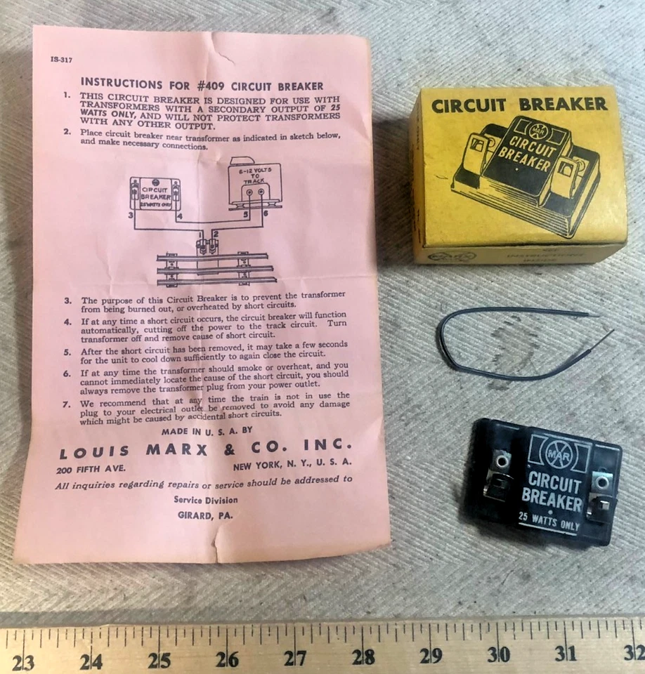 NOS New Marx Boxed Post War Circuit Breaker No. 409 - Complete and Nice!  (C) - Image 1 of 4