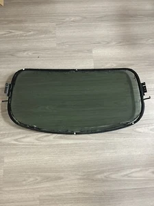 Volkswagen Beetle Convertible 2006-2010 OEM Window Glass Rear w/Defrost - Picture 1 of 13