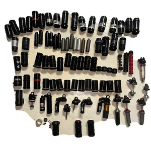 ENORME LOTE de piezas de amortiguador trasero para bicicleta de montaña MTB Rock Shox RC3 Fox RP23 Cane Creek - Imagen 1 de 14