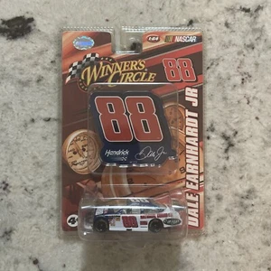 2008 Winner's Circle Sticker Magnet DALE EARNHARDT Jr #88 National Guard Impala - Picture 1 of 2