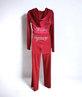 Juicy Couture OG блестящий красный классический бархат Juicy логотип костюм средний новый! - Изображение 1 из 4