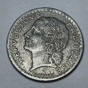 5 Francs 1949 France Coin Republique Française RF A Lavrillier - Picture 1 of 2
