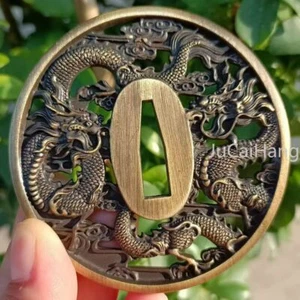 Schöner Legierungsdrache Tsuba + Drachenmenuki für Japan Katana Schwerter Tanto passend - Bild 1 von 4