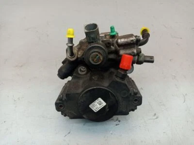 Mercedes Sprinter 906 210 CDI Pompe à Haute Pression A6510700701 D'Injection - Image 1 of 4