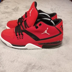 Zapatos de baloncesto Nike Air Jordan Flight 23 'Gym Red' EE. UU. 8,5 para hombre - Imagen 1 de 14
