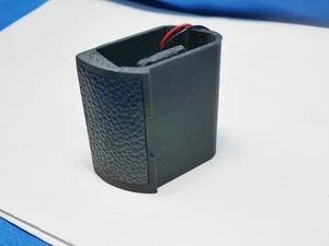 Custom Battery Holder Grip for Pentax 645 (Not 645N) Excellent Condition JAPAN - Picture 1 of 6