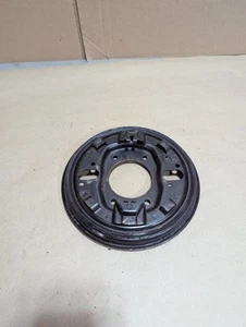 97 Yamaha Big Bear Yfm350uj Oem Backing Plate Sub Assy LEFT 3HN-27208-10-00 - Picture 1 of 5