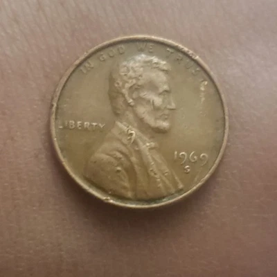 1969-S Double Die Lincoln Penny Coin RARE excellent Condition - Image 1 of 3