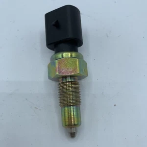 1.860.038 EPS INTERRUTTORE RETROMARCIA FIAT UNO-500-RITMO-FIORINO LANCIA DELTA - Foto 1 di 4