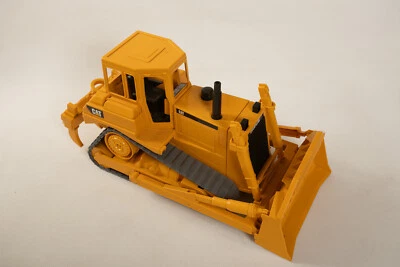 Bruder Caterpillar Tractor Toy (UB3/JSF6) Spiel Gut Germany 0698 Cat Bulldozer - Image 1 of 4