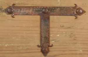 Rustikale Türbeschläge - ""T"" Riemen - groß - mexikanisch - Eisen - Handgehämmert - Handarbeit - 12x7 Zoll - Bild 1 von 2