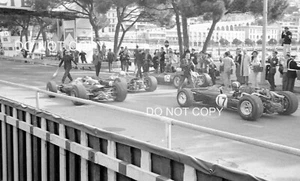 JO SIFFERT LORENZO BANDINI GRAHAM HILL MONACO GP 1967 X3 NEGATIVES BRM GINTHER - Picture 1 of 5