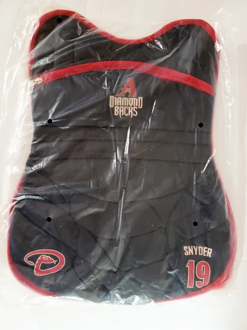 NEW Diamondbacks Dbacks Chris Snyder Chest Protector Backpack - Kids 2009 SGA Cover