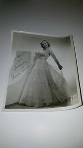 Verna Leeds Original Signed Inscribed Photo 8 X 10 - Picture 1 of 3