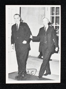 1964 Topps Lyndon Johnson vs Barry Goldwater B Sir Alec Douglas-Home #9 0nr3