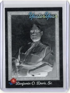 2025 HA YesterYear 2 Benjamin O. Davis Sr. #102 Design 5 NEGATIVO 4/5 SP RARO - Foto 1 di 1